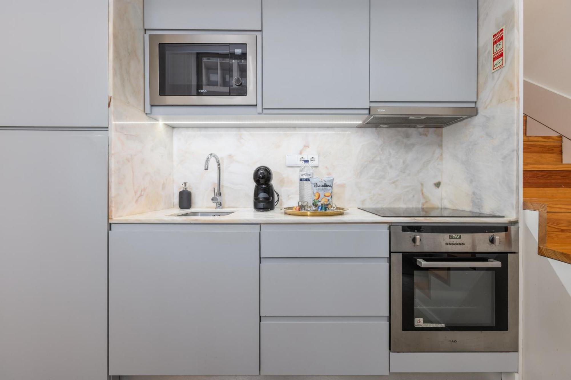 Industrial Cozy Loft Downtown Porto Apartment Екстериор снимка
